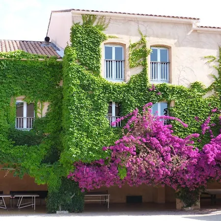 Les Voiles D'azur Village de vacances